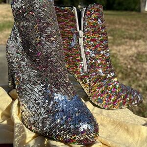 Light It Up! These ankle-height boots are covered in 2-sided sequins to SHINE!!